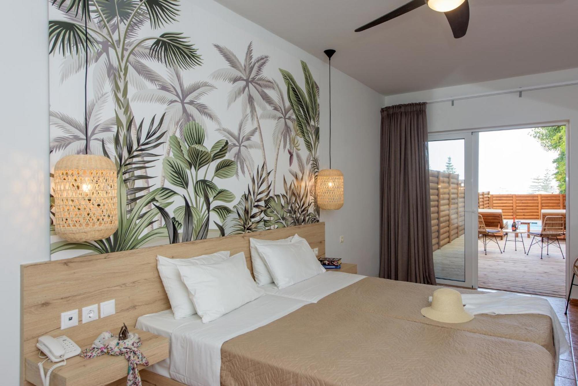 โรงแรมธีโอ Agia Marina  ภายนอก รูปภาพ